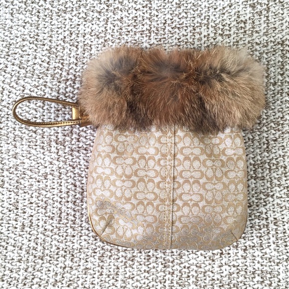 Coach metallic fur drawstring wristlet - Picture 3 of 6